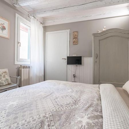 Apartmán Ca Falier Piccolo - Little Sweet Studio In 10-12 Minutes From Bus&Train Station Benátky Exteriér fotografie